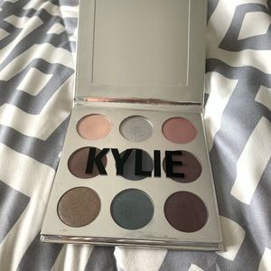 Kylie Cosmetics Holiday Edition Eyeshadow